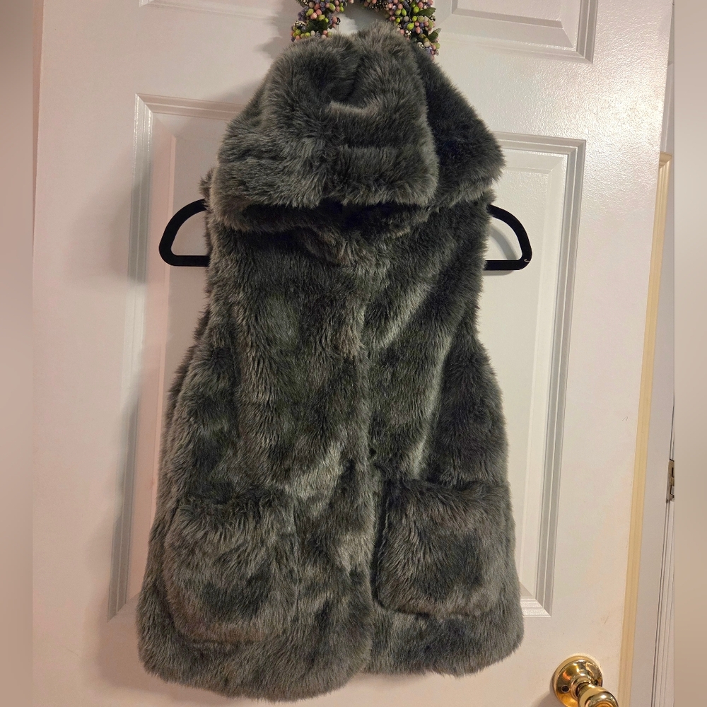 Zara Kids Faux Fur Vest - Olive Green